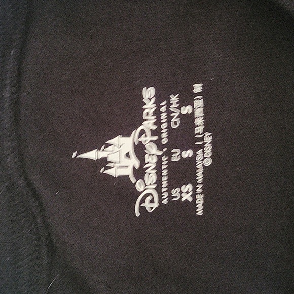 Disney Parks Black Short Sleeve Graphic Shirt, Women's Extra Small - Picture 4 of 7